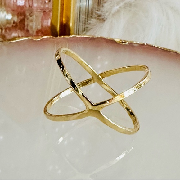 X Ring. 💛 Real 18(18k) Karat Solid Gold Jewelry - Picture 4 of 9